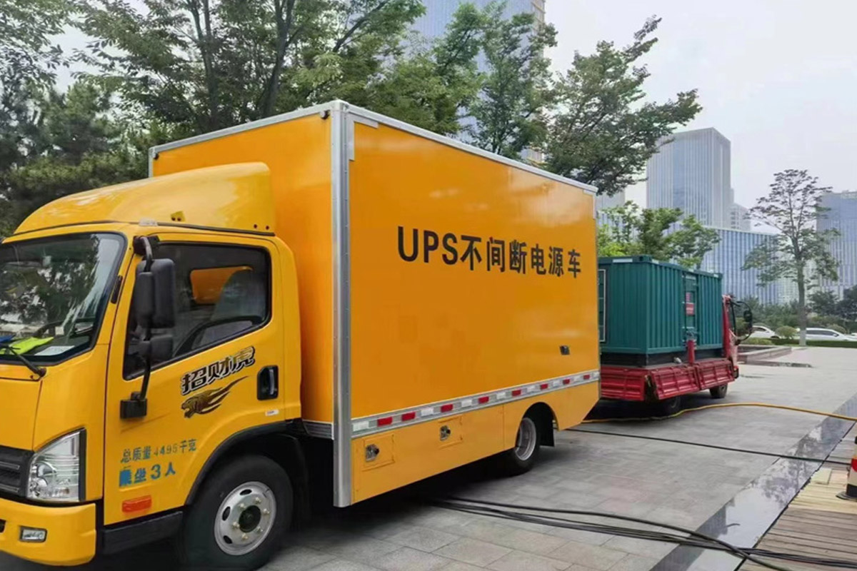 山阳发电机租赁施工现场